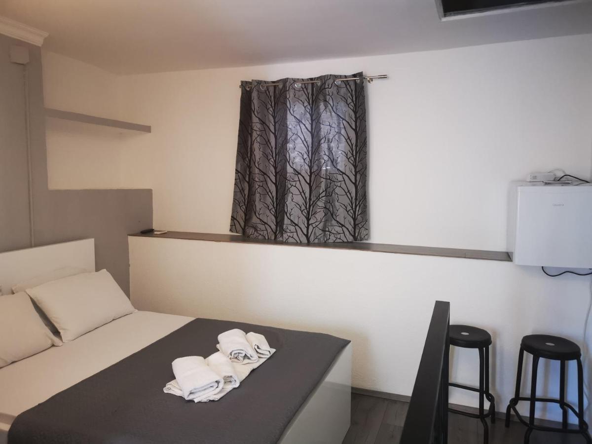 Rooms Pama Split Exterior photo