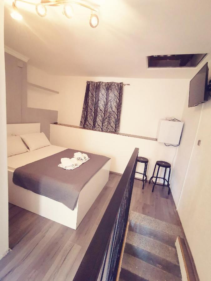 Rooms Pama Split Exterior photo